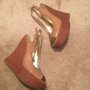 Beautiful summer sandal!